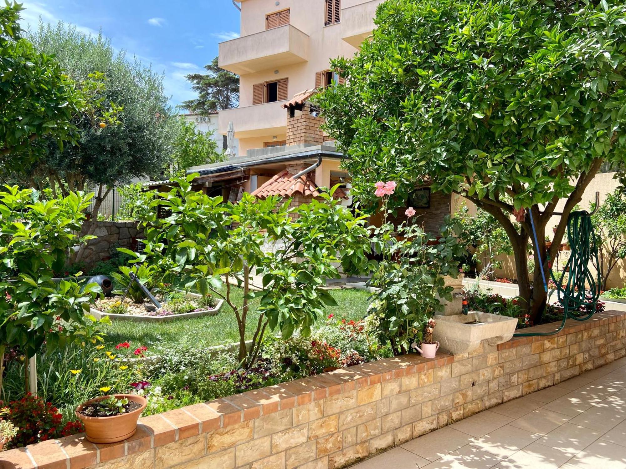 Apartments Leila Mali Lošinj Kültér fotó