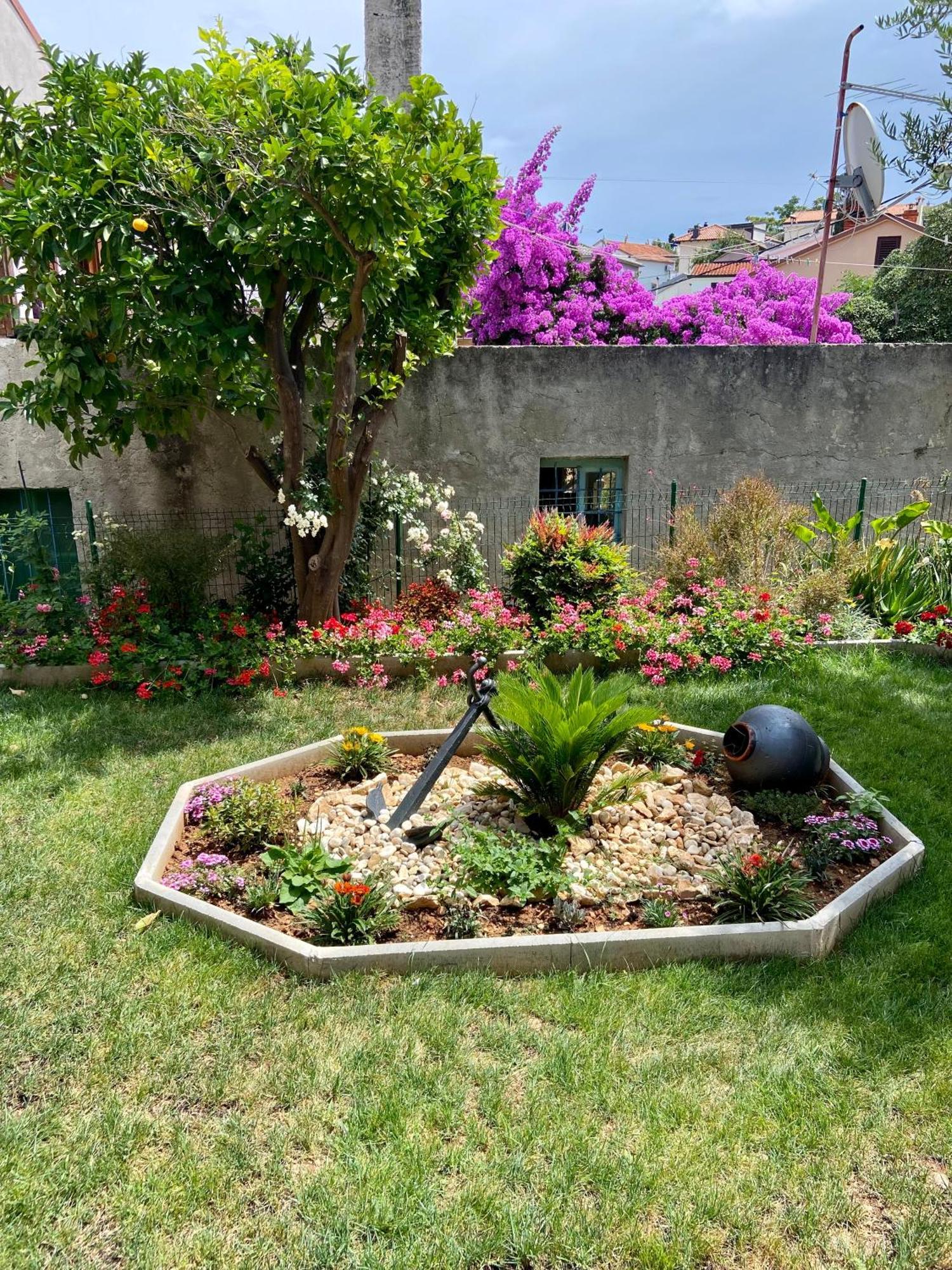 Apartments Leila Mali Lošinj Kültér fotó